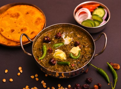 Sarson ka saag with  Makki ki roti