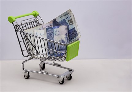 One thousand Pakistani currency note in shopping cart