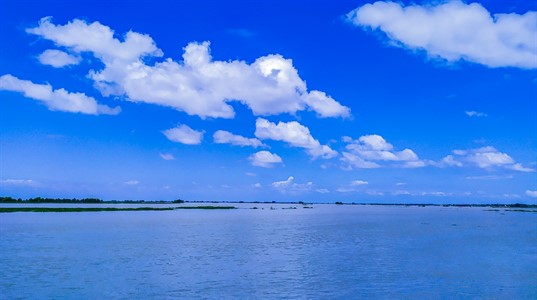 Beautiful image of blue sky and river.