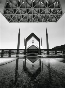 Architectural beauty of Faisal Mosque