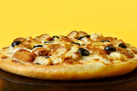 CHEESE PIZZA